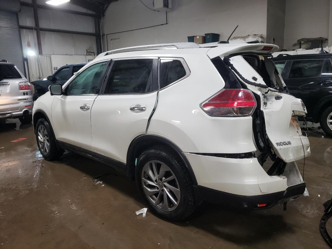 2015 Nissan Rogue VIN 5N1AT2MV6FC902491 Copart auction photo, rear end / side damage thumbnail 2