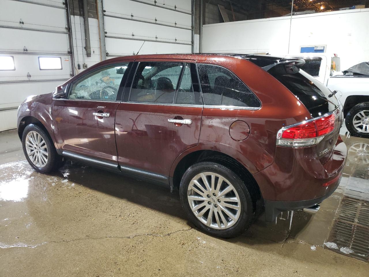 2012 Lincoln MKX VIN 2LMDJ8JK5CBL04540 Copart auction photo, mechanical / minor dent/scratches damage thumbnail 2