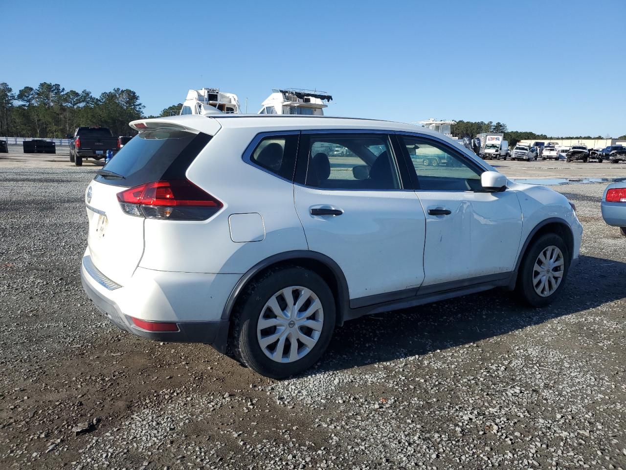 2018 Nissan Rogue VIN KNMAT2MT9JP603551 Copart auction photo, side damage thumbnail 3