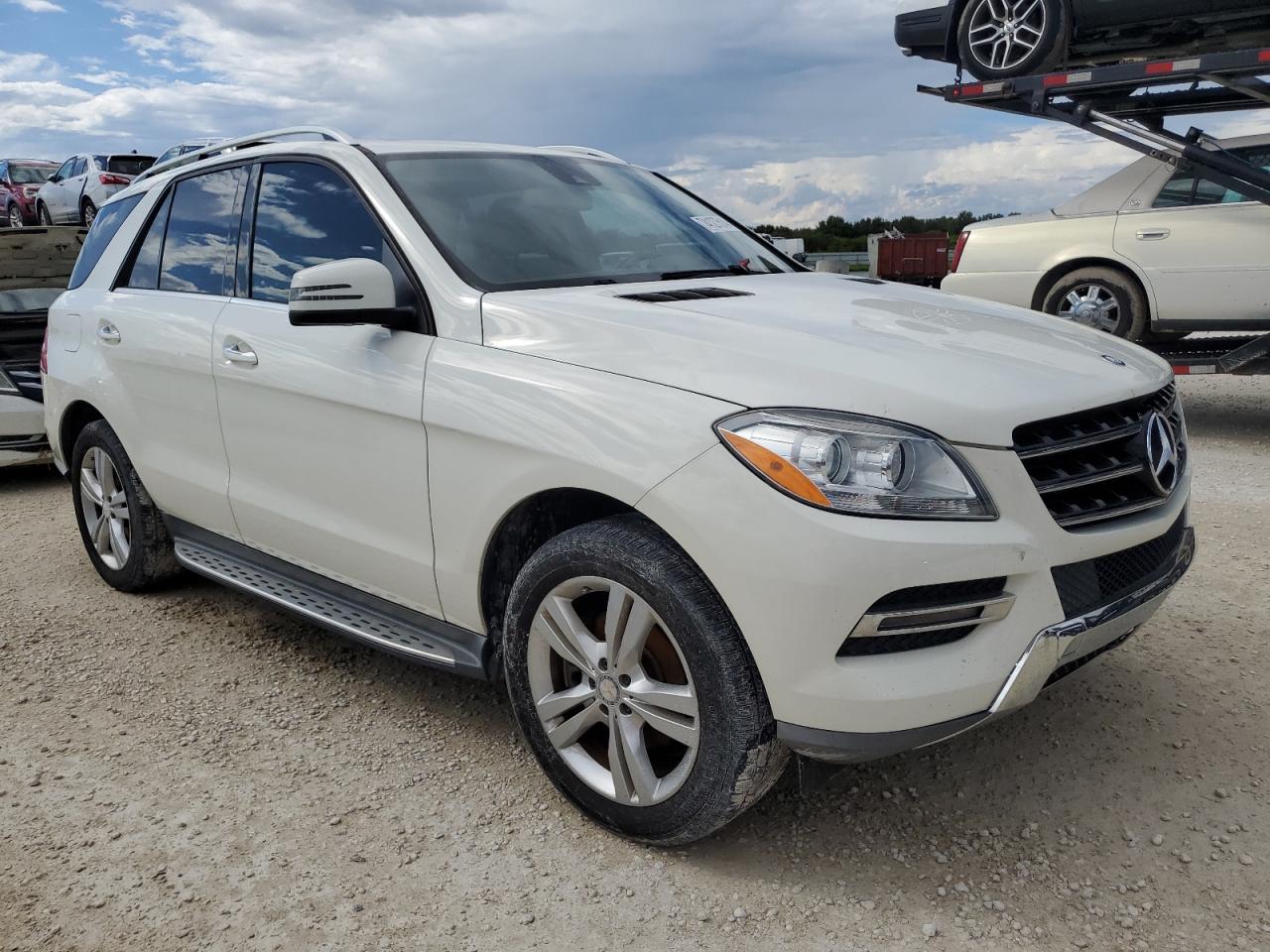 2013 Mercedes-Benz M-klasse VIN 4JGDA5JBXDA245914 Copart auction photo, water/flood damage thumbnail 4