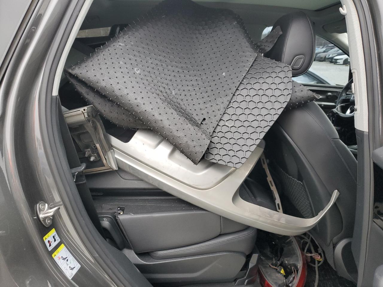 2019 Audi Q7 VIN WA1LAAF73KD011729 Copart auction photo, all over damage thumbnail 11