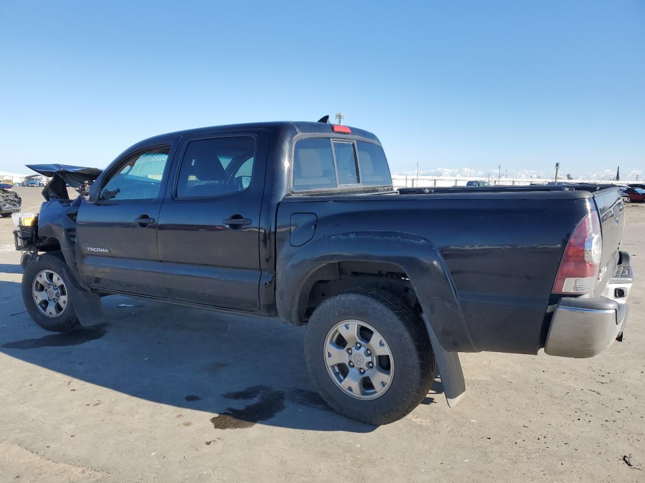 2012 Toyota Tacoma VIN 3TMJU4GN3CM128459 Copart auction photo, front end damage thumbnail 2