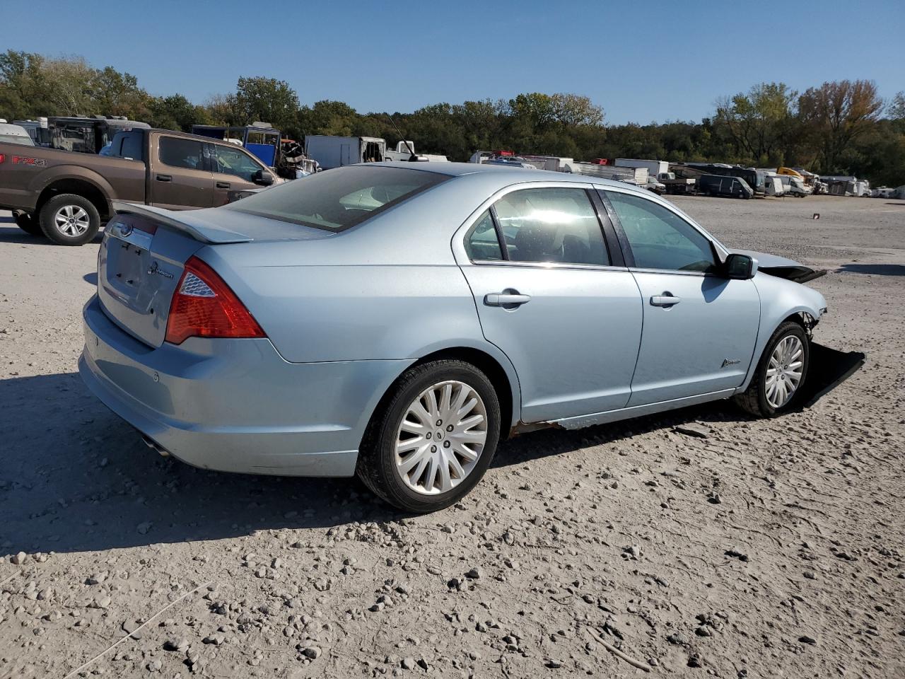 2010 Ford Fusion VIN 3FADP0L39AR310318 Copart auction photo, front end / minor dent/scratches damage thumbnail 3