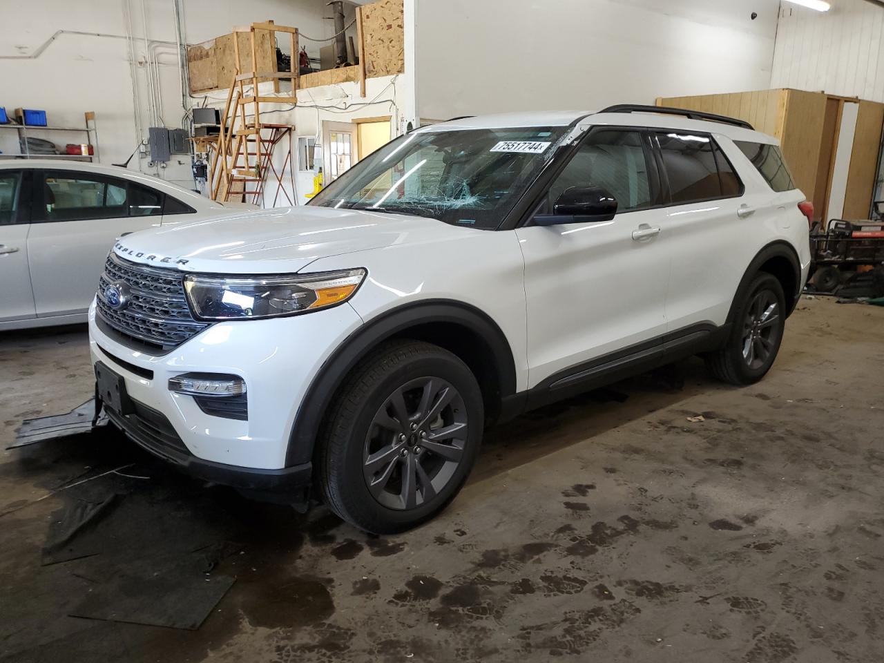 2023 Ford Explorer VIN 1FMSK8DH3PGB91167