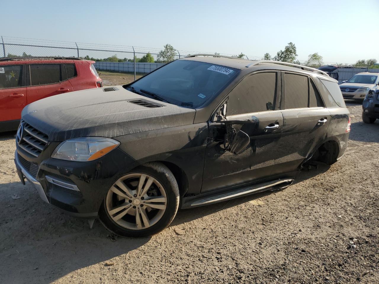 2013 Mercedes-Benz M-klasse VIN 4JGDA5JB8DA156701