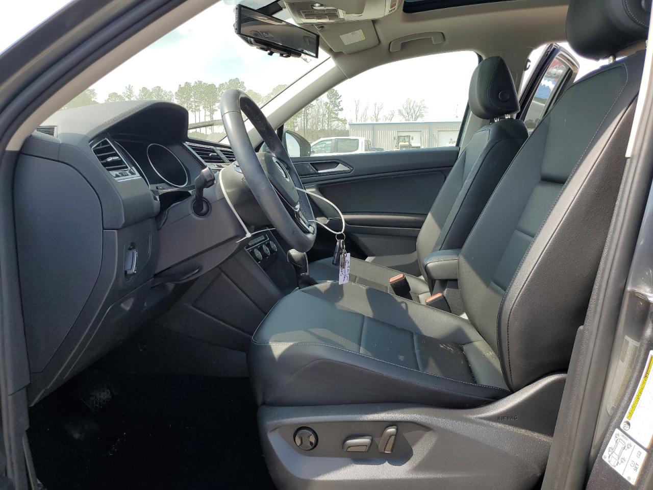 2018 Volkswagen Tiguan VIN 3VV3B7AX5JM092380 Copart auction photo, front end damage thumbnail 7