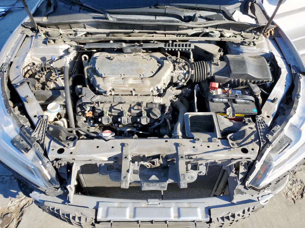 2017 Honda Accord VIN 1HGCR3F9XHA025442 Copart auction photo, vandalism / rear end damage thumbnail 11