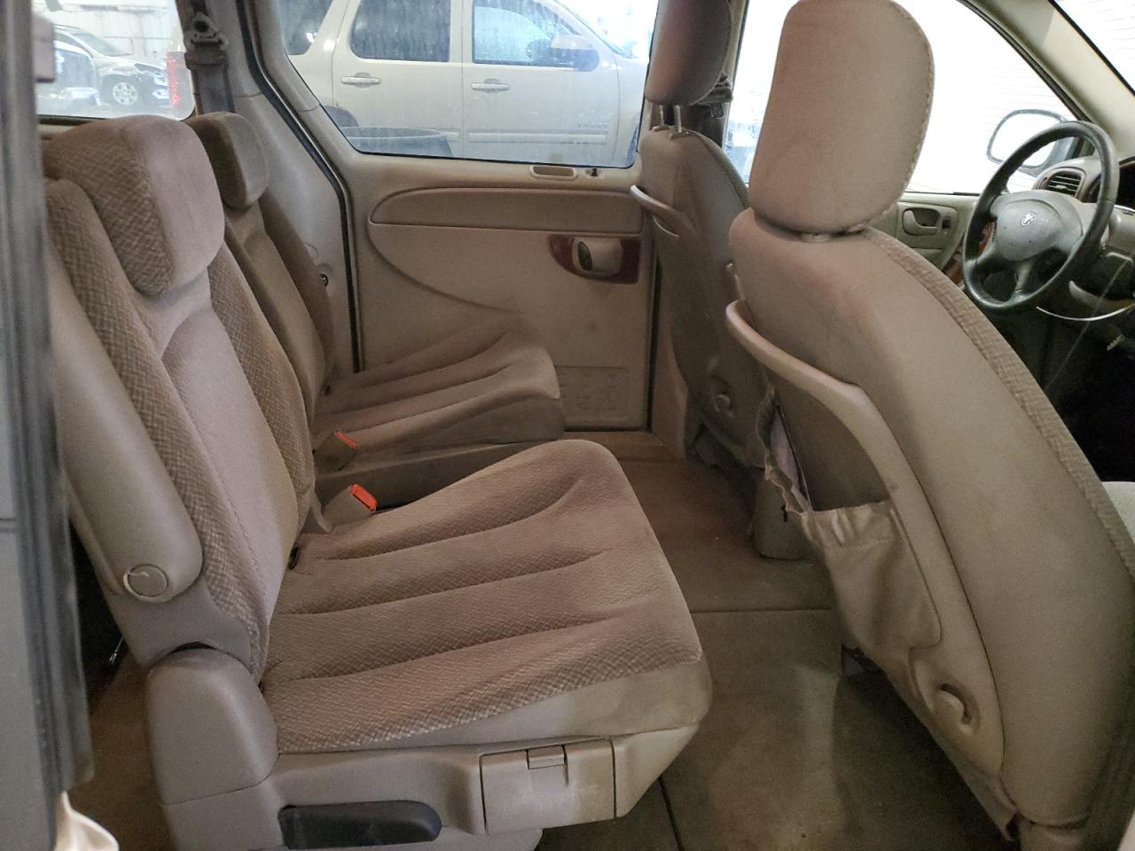 2005 Dodge Caravan VIN 2D4GP44L25R404648 Copart auction photo, rear end / front end damage thumbnail 11