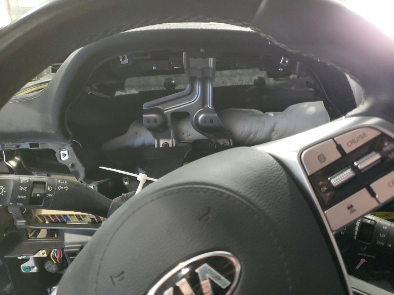 2021 KIA Telluride VIN 5XYP5DHC8MG186179 Copart auction photo, vandalism damage thumbnail 9