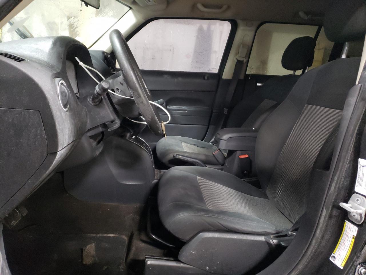 2014 Jeep Liberty (Patriot) VIN 1C4NJPBB7ED827665 Copart auction photo, side damage thumbnail 7