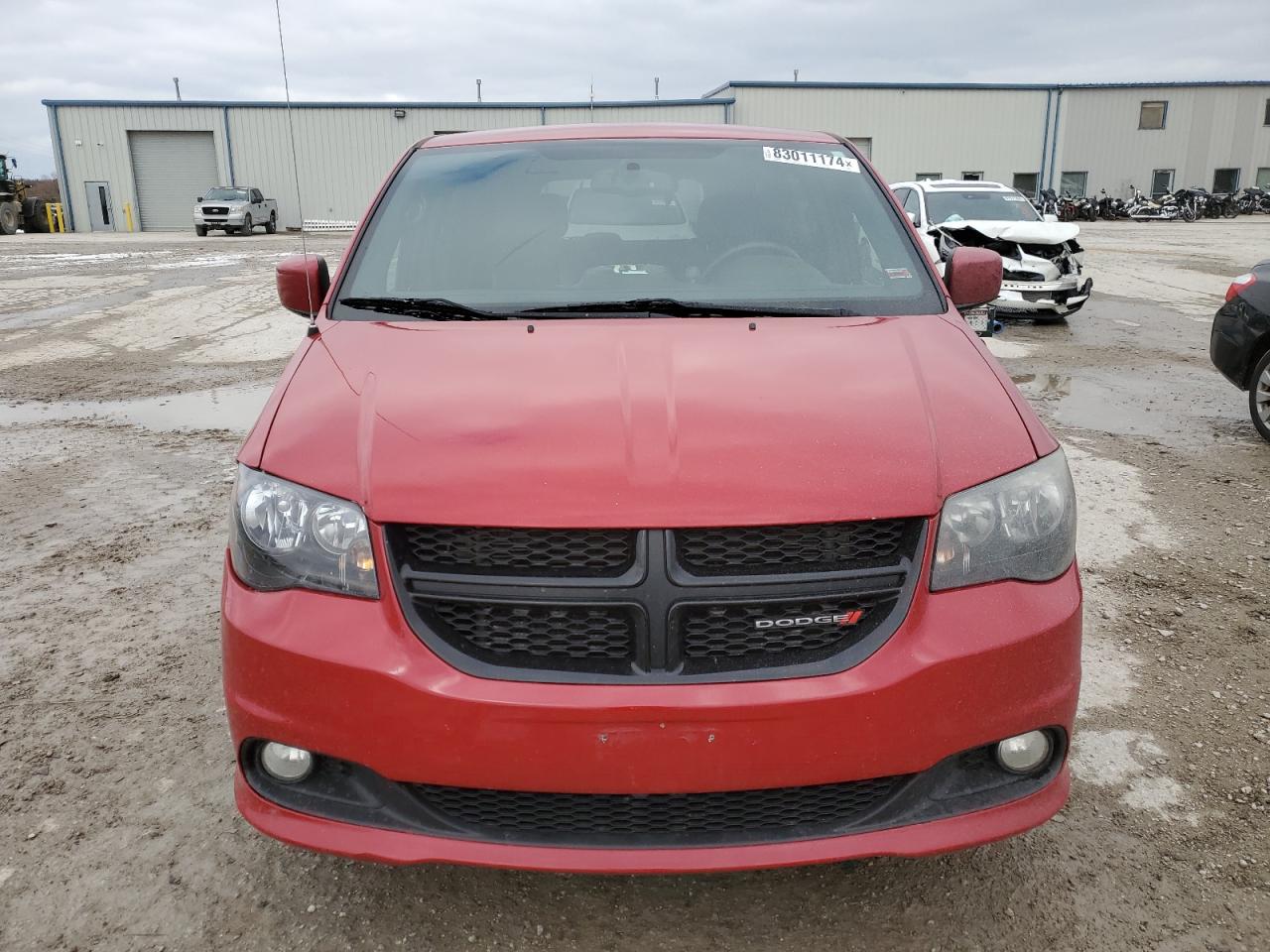 2014 Dodge Caravan VIN 2C4RDGCG9ER362662 Copart auction photo, front end / minor dent/scratches damage thumbnail 5