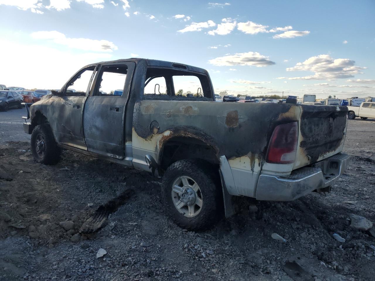 2012 Dodge RAM VIN 3C6UD5FL6CG104648 Copart auction photo, burn damage thumbnail 2