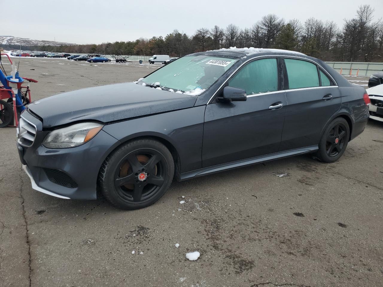 2014 Mercedes-Benz E-klasse VIN WDDHF8JB8EA905352