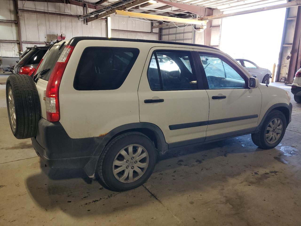 2006 Honda CR-V VIN JHLRD78866C026899 Copart auction photo, front end / rear end damage thumbnail 3