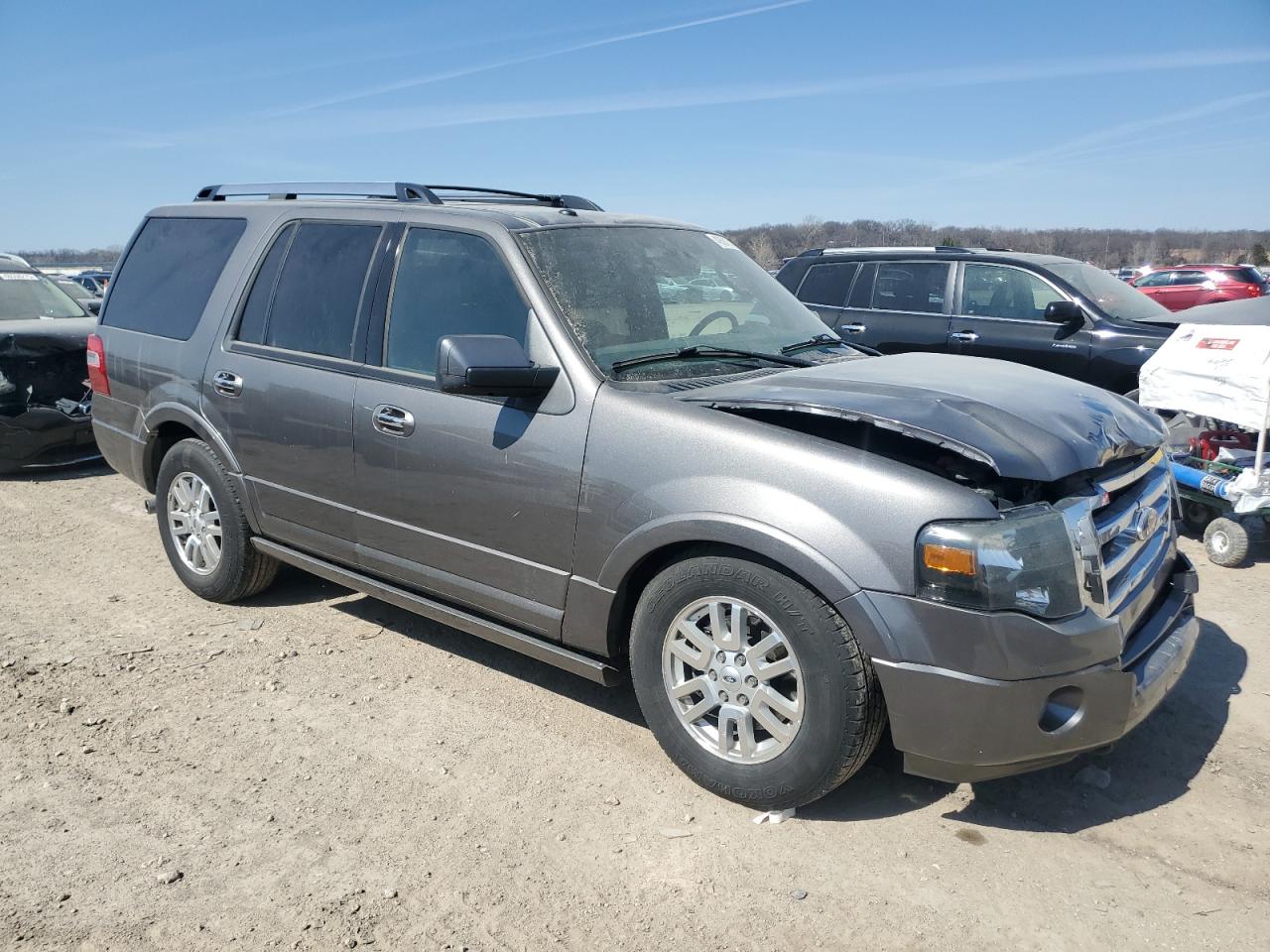 2012 Ford Expedition VIN 1FMJU2A51CEF20502 Copart auction photo, front end damage thumbnail 4