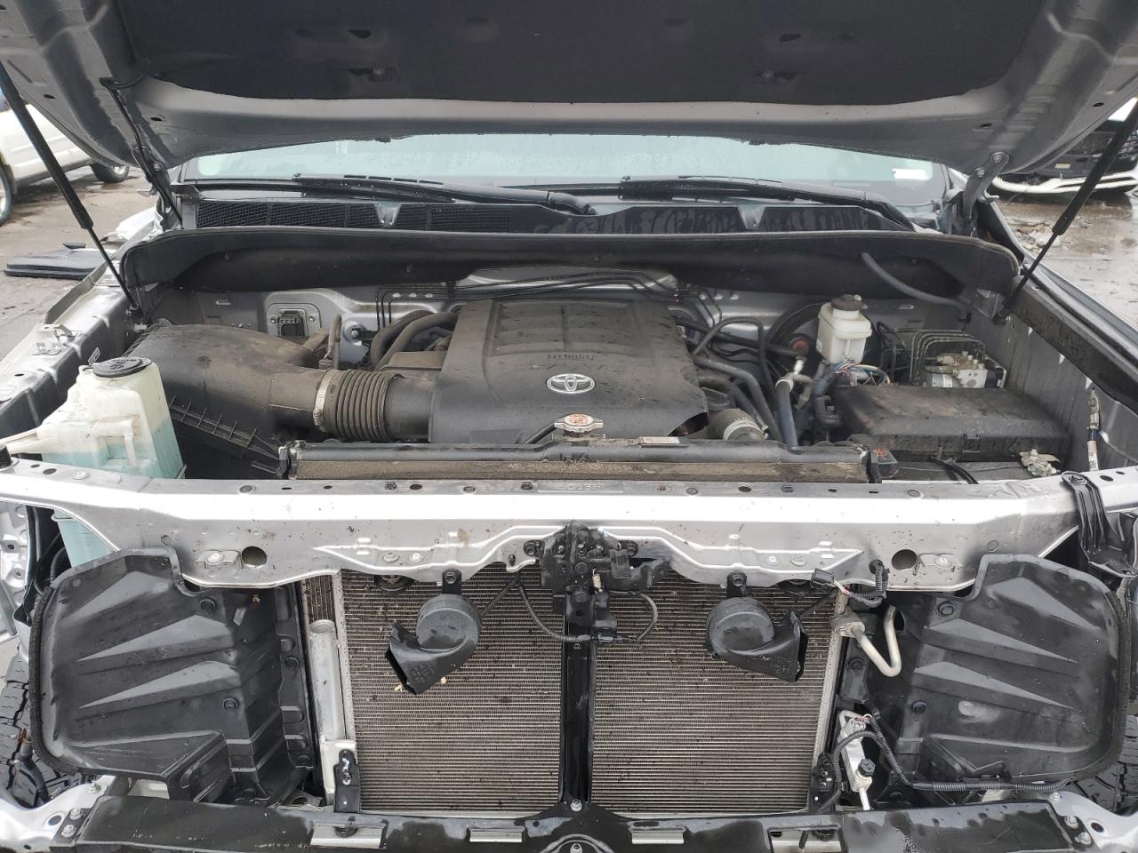 2020 Toyota Tundra VIN 5TFAY5F12LX925661 Copart auction photo, front end / rear end damage thumbnail 11