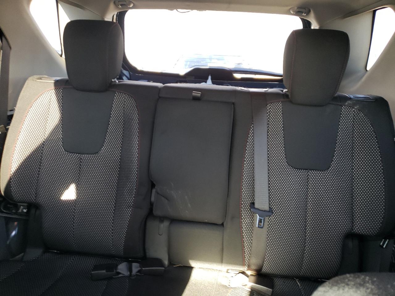2017 Chevrolet Equinox VIN 2GNFLFEK6H6290754 Copart auction photo, rear end / minor dent/scratches damage thumbnail 10