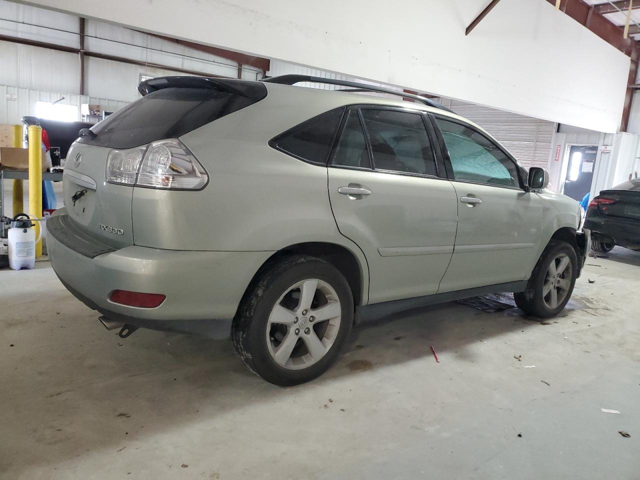 2005 Lexus RX VIN 2T2GA31U95C034574 Copart auction photo, front end / minor dent/scratches damage thumbnail 3