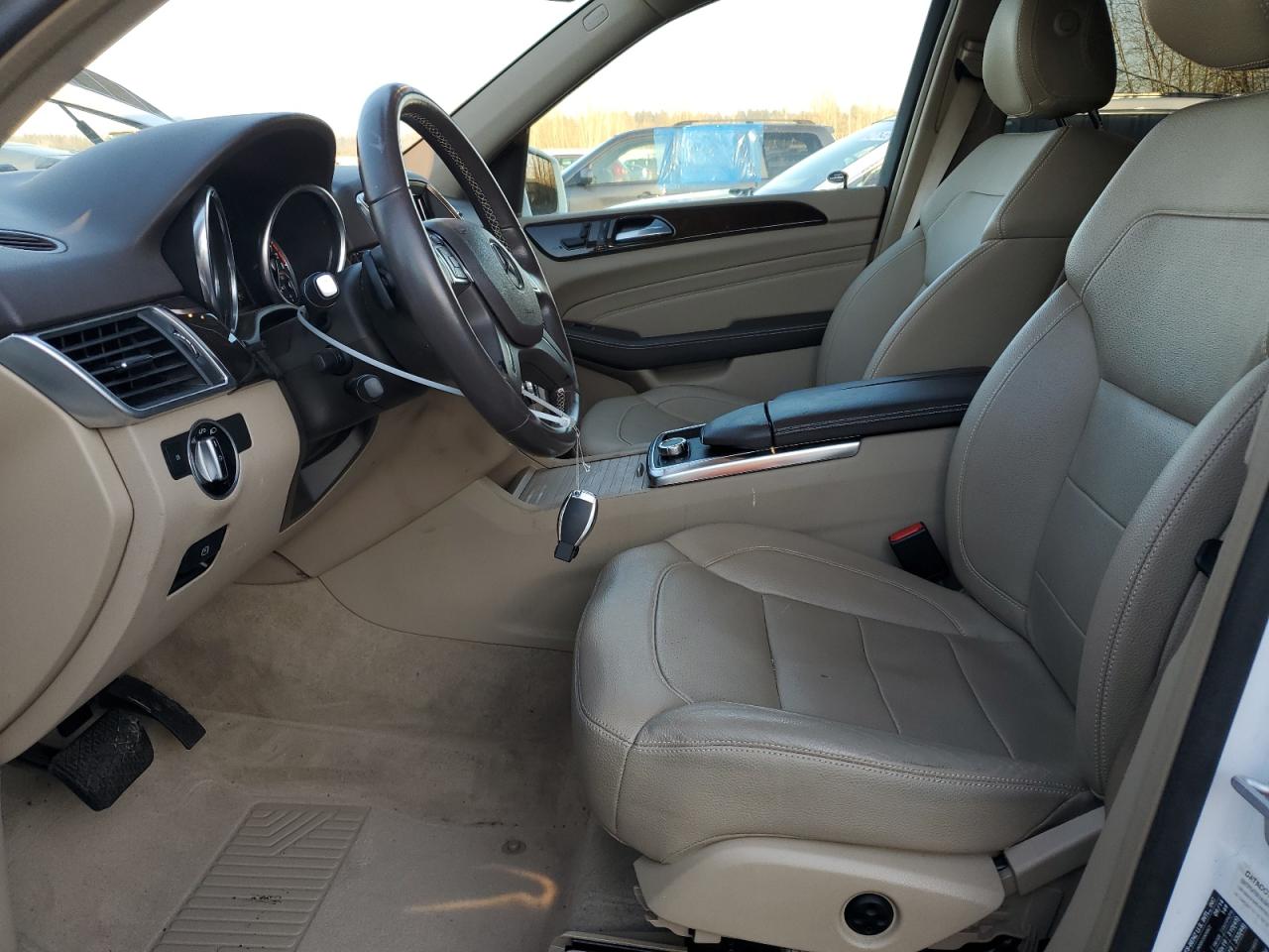 2015 Mercedes-Benz M-klasse VIN 4JGDA5HB9FA479387 Copart auction photo, minor dent/scratches damage thumbnail 7