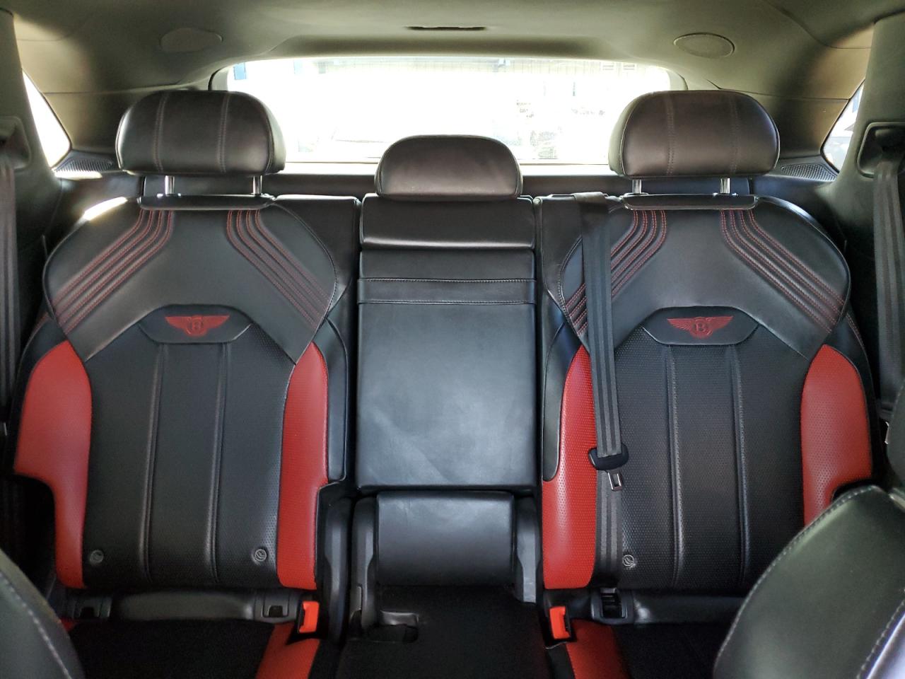 2022 Bentley Bentayga VIN SJAAM2ZV9NC013534 Copart auction photo, water/flood damage thumbnail 10