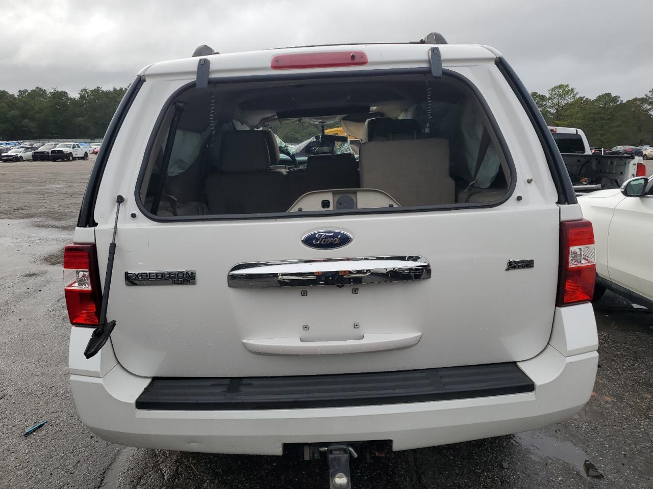 2010 Ford Expedition VIN 1FMJU1K56AEB46586 Copart auction photo, rollover damage thumbnail 6