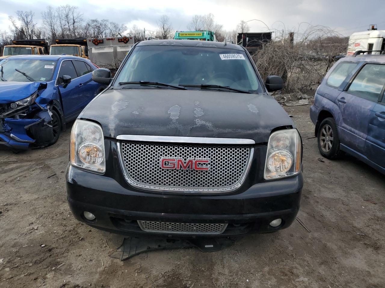 2007 GMC Yukon VIN 1GKFK66877J392830 Copart auction photo, front end / side damage thumbnail 5