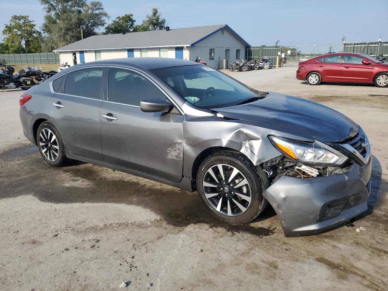 2018 Nissan Altima VIN 1N4AL3AP0JC255990 Copart auction photo, front end damage thumbnail 4