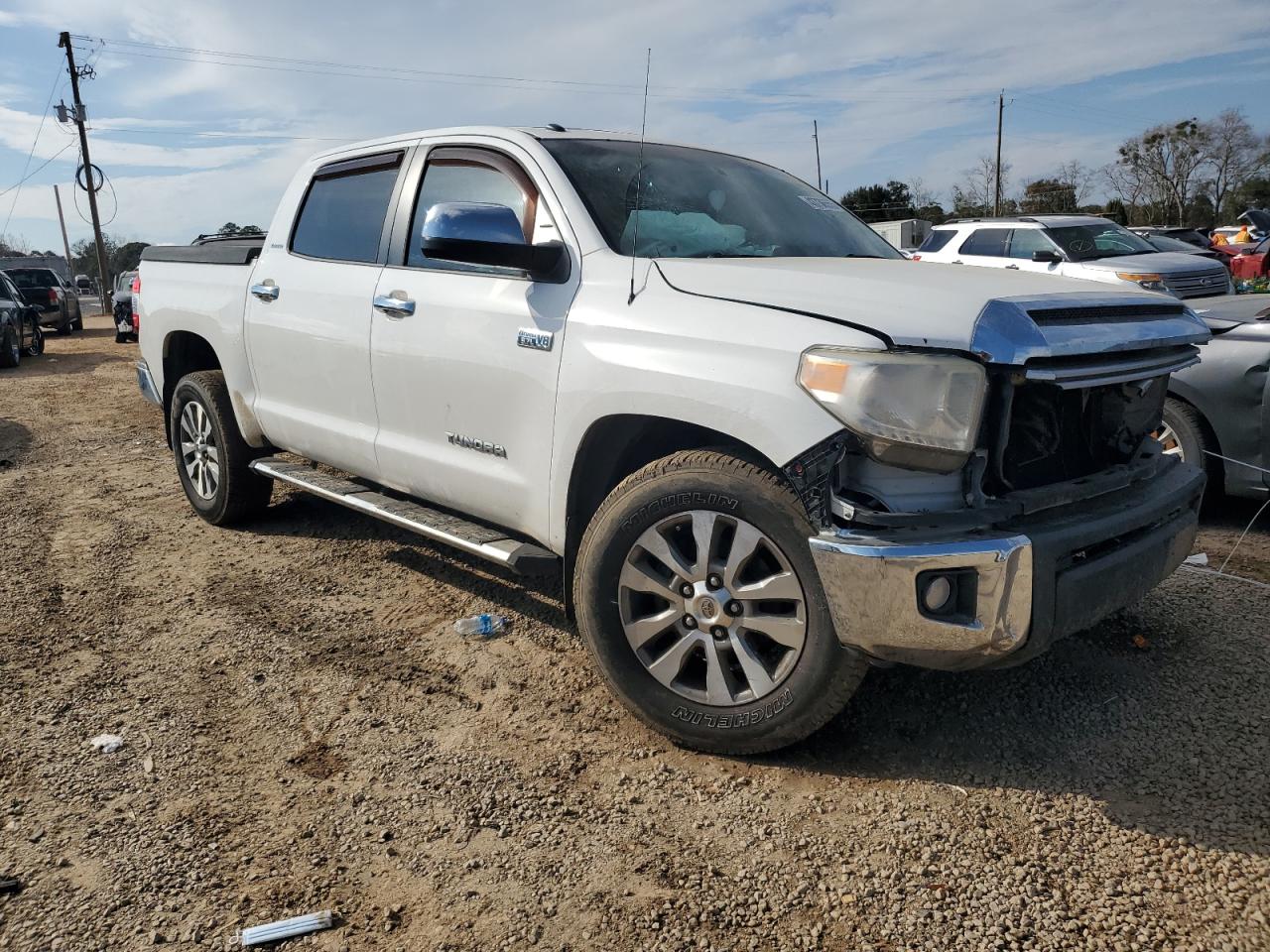 2016 Toyota Tundra VIN 5TFFW5F1XGX201427 Copart auction photo, front end damage thumbnail 4