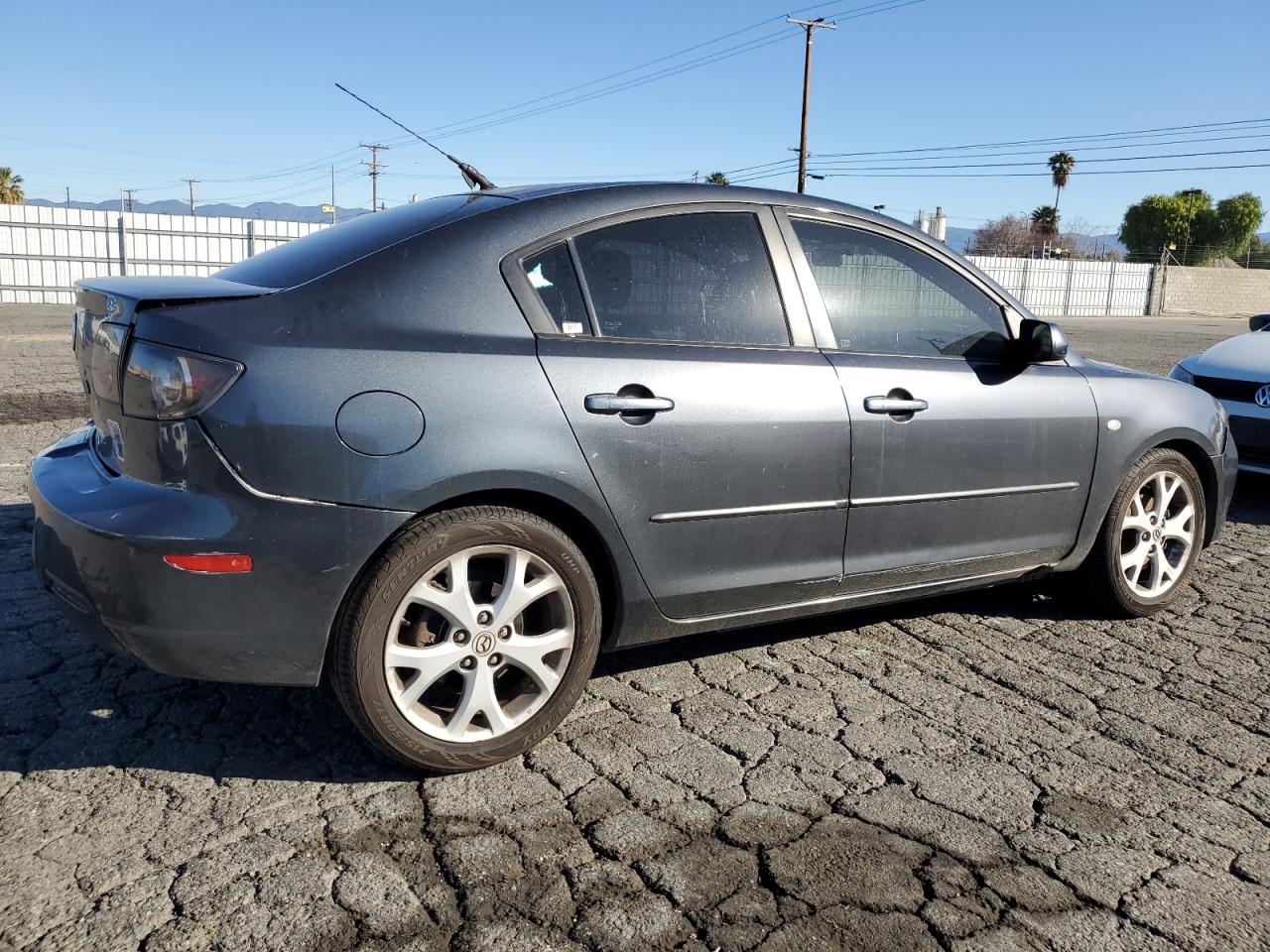 2009 Mazda 3 VIN JM1BK32G291226031 Copart auction photo, front end / rear end damage thumbnail 3