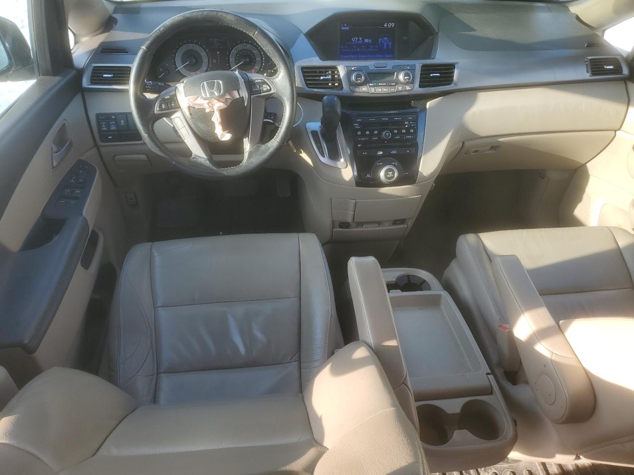 2013 Honda Odyssey VIN 5FNRL5H67DB039308 Copart auction photo, front end damage thumbnail 8