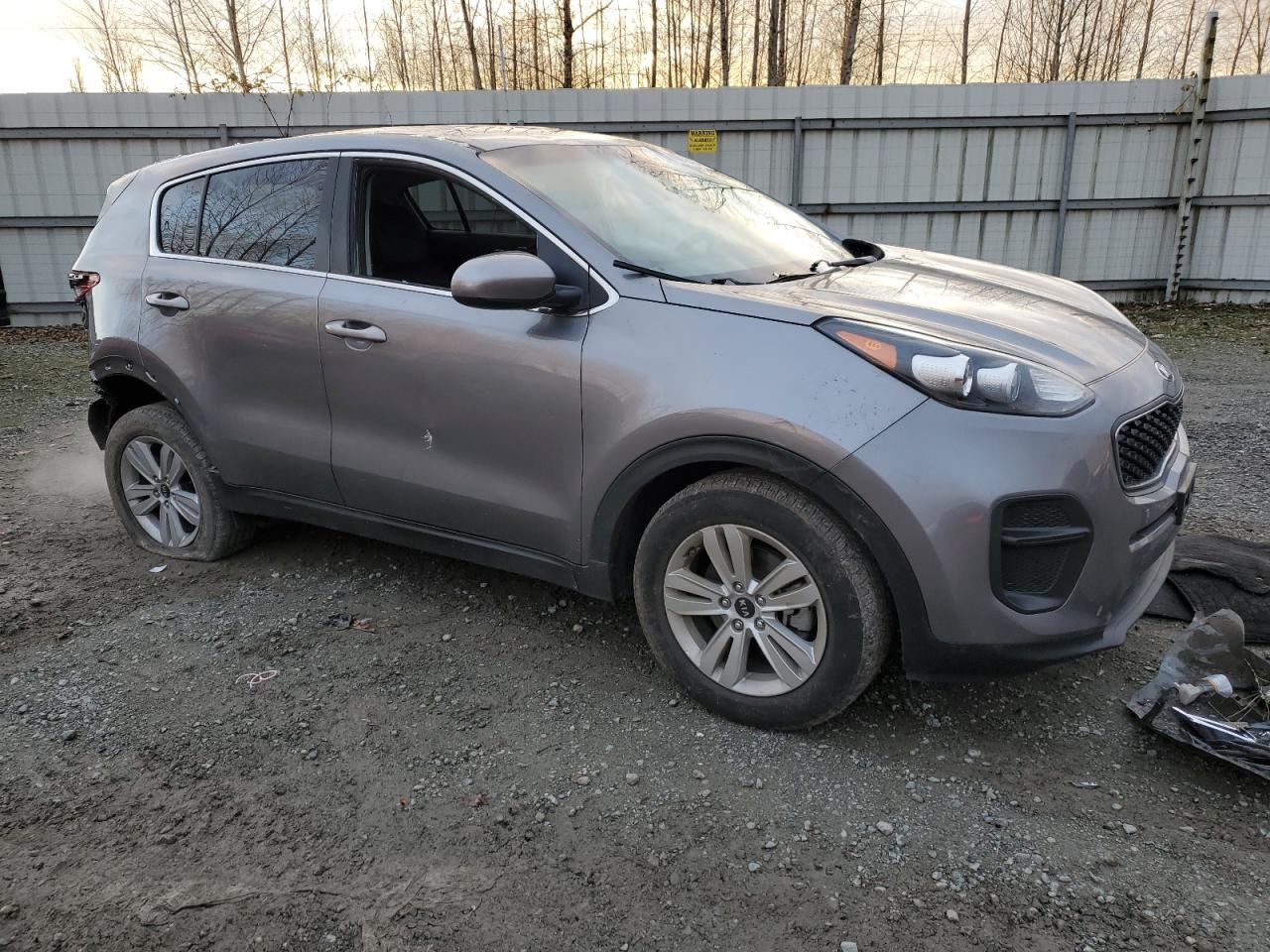 2017 KIA Sportage VIN KNDPM3AC3H7281680 Copart auction photo, rear end / side damage thumbnail 4