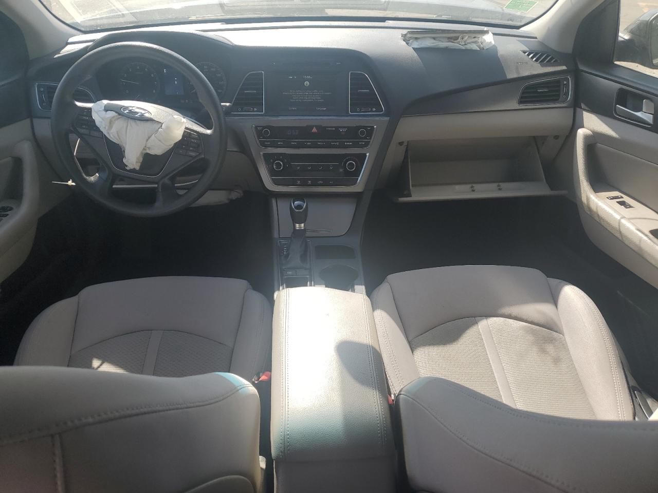 2017 Hyundai Sonata VIN 5NPE34AF0HH509530 Copart auction photo, front end / side damage thumbnail 8