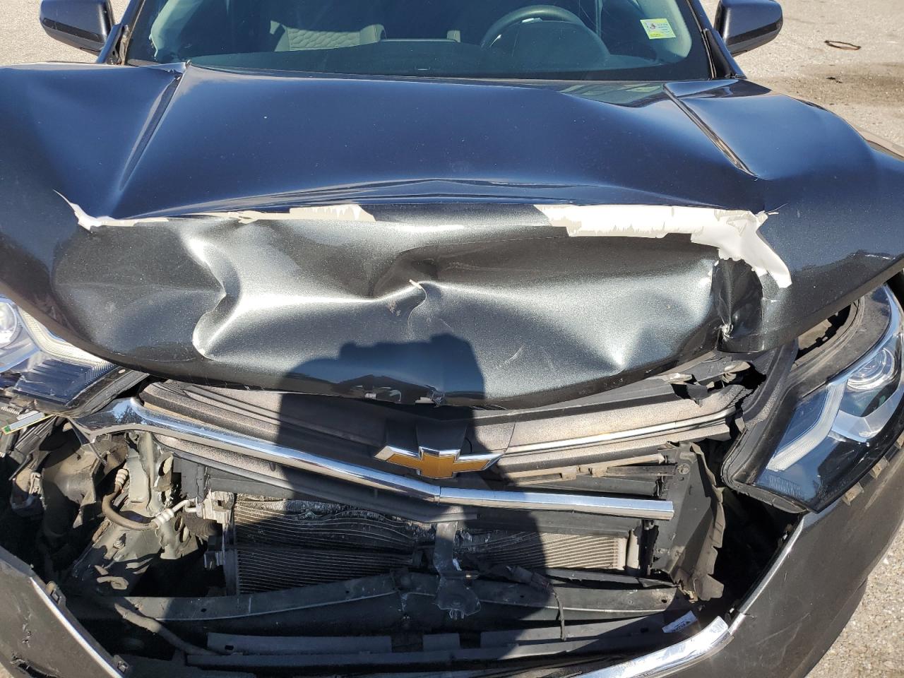 2018 Chevrolet Equinox VIN 3GNAXJEV3JS575480 Copart auction photo, front end / minor dent/scratches damage thumbnail 13