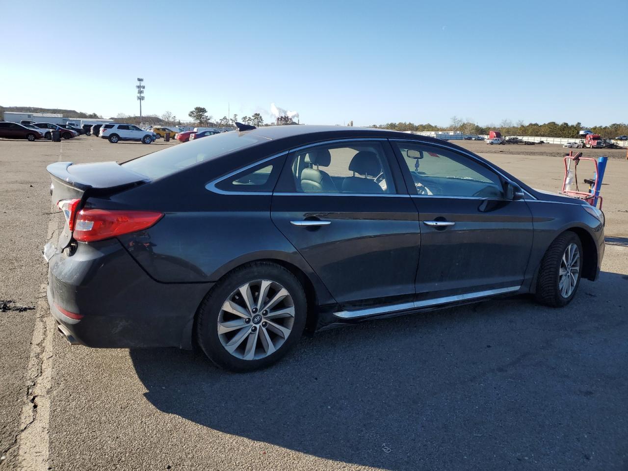 2015 Hyundai Sonata VIN 5NPE34AF2FH168533 Copart auction photo, rear end / minor dent/scratches damage thumbnail 3