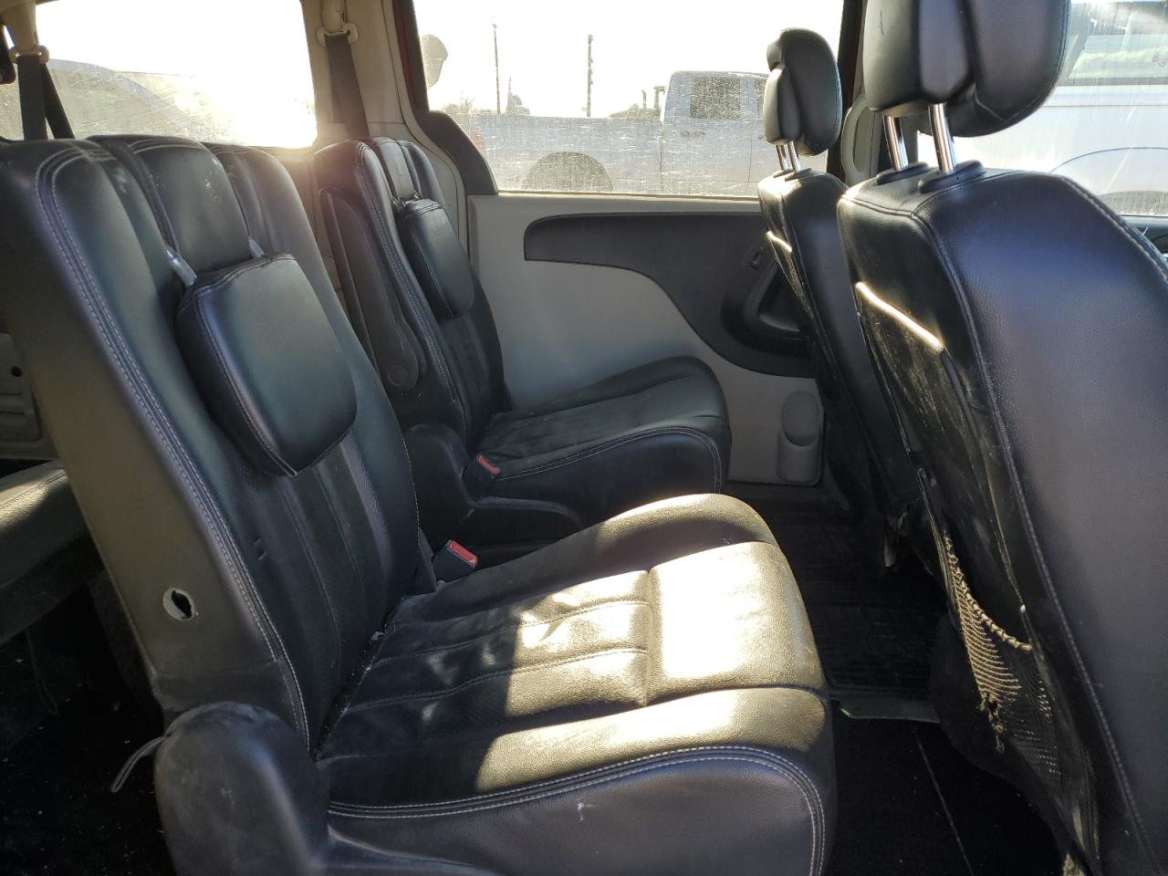 2012 Chrysler Town & Country VIN 2C4RC1BGXCR415500 Copart auction photo, side damage thumbnail 11