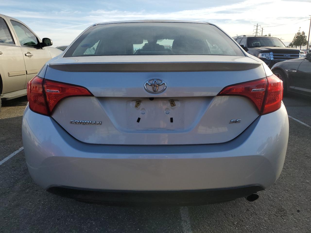 2019 Toyota Corolla VIN 2T1BURHE8KC232596 Copart auction photo, front end damage thumbnail 6