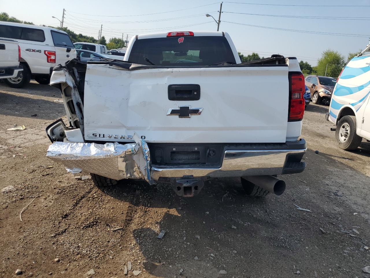 2018 Chevrolet Silverado VIN 1GC4KYCY6JF138846 Copart auction photo, side / undercarriage damage thumbnail 6