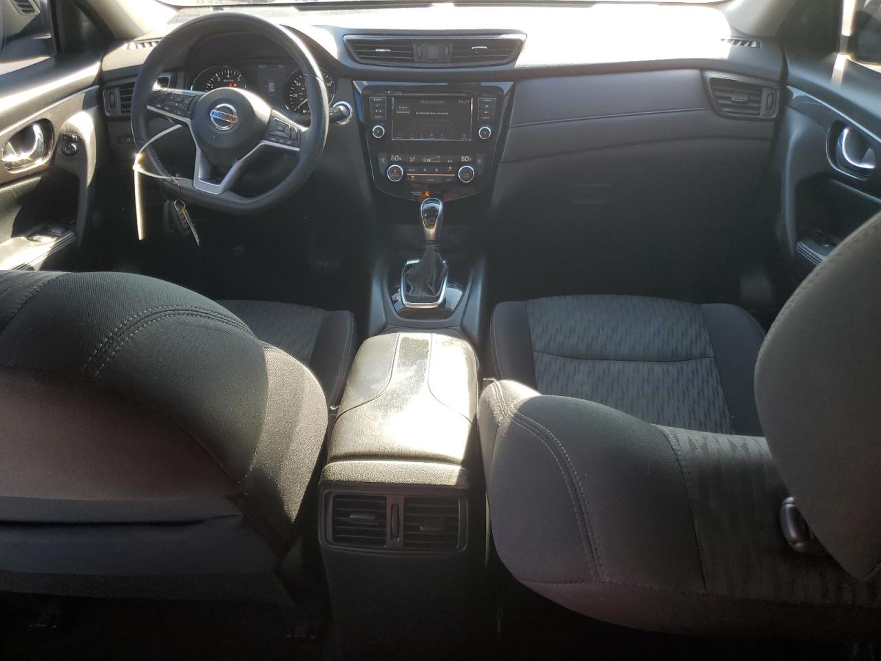 2019 Nissan Rogue VIN 5N1ET2MT8KC747968 Copart auction photo, front end damage thumbnail 8