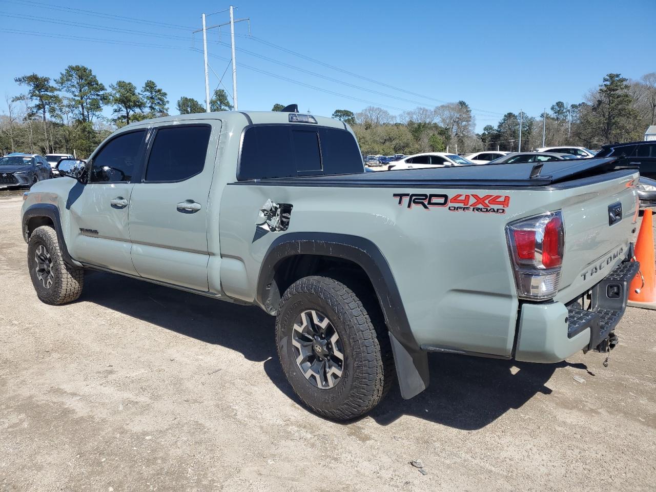 2022 Toyota Tacoma VIN 3TMDZ5BN1NM133528 Copart auction photo, rollover / rear end damage thumbnail 2