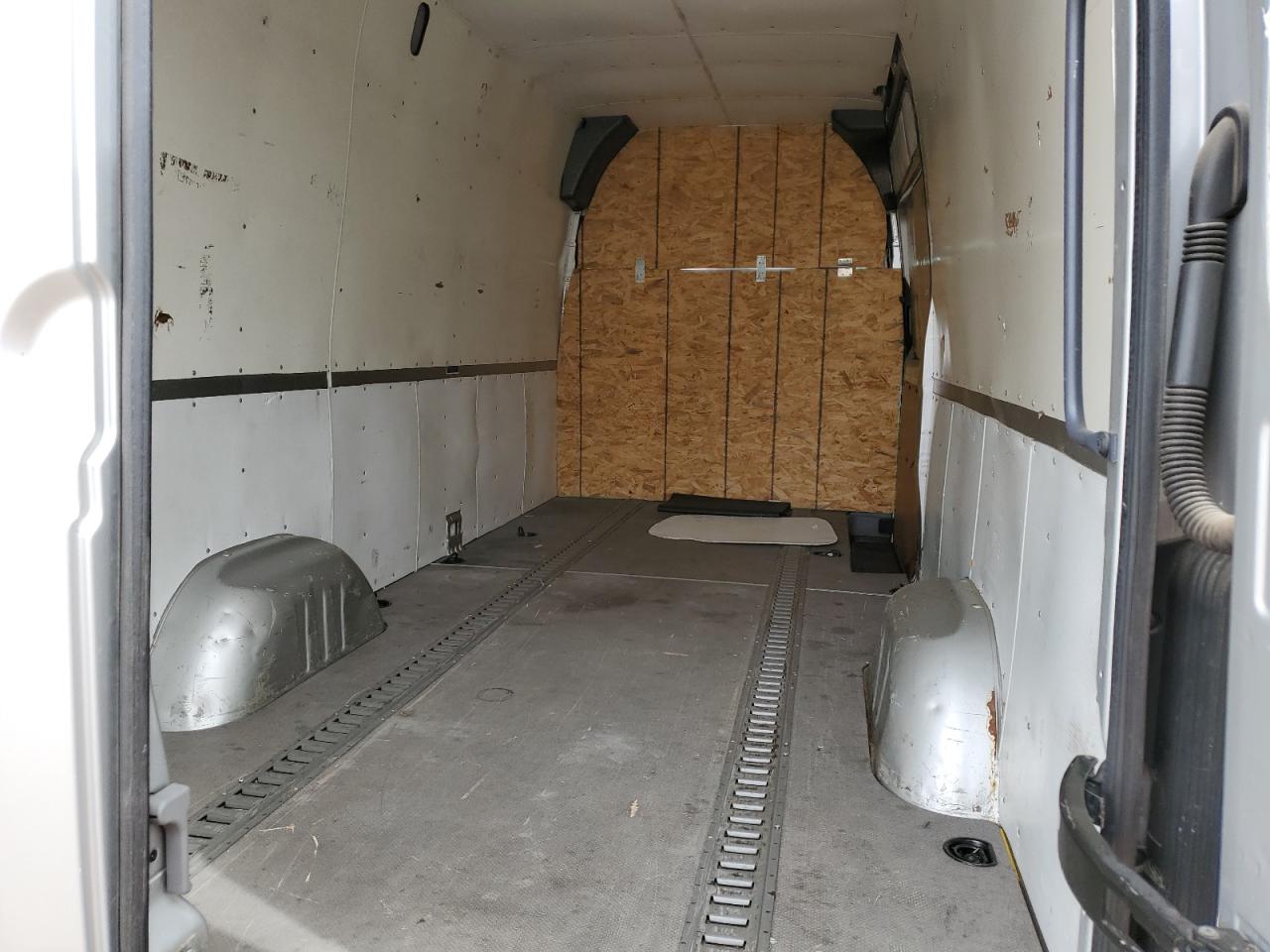 2016 Mercedes-Benz Sprinter VIN WD3PE8DD8GP274232 Copart auction photo, mechanical / side damage thumbnail 10