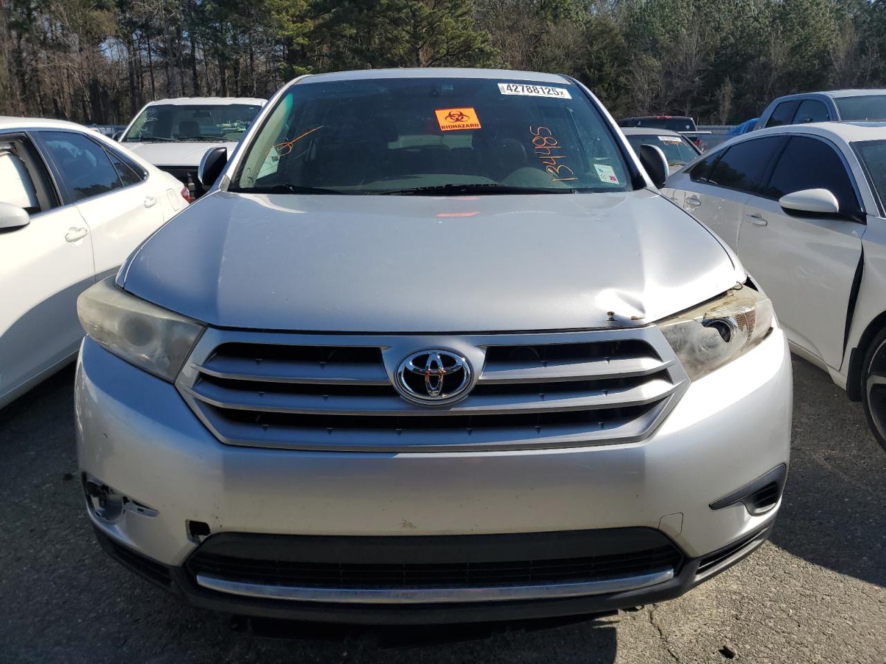 2013 Toyota Highlander VIN 5TDZK3EHXDS134485 Copart auction photo, minor dent/scratches damage thumbnail 5