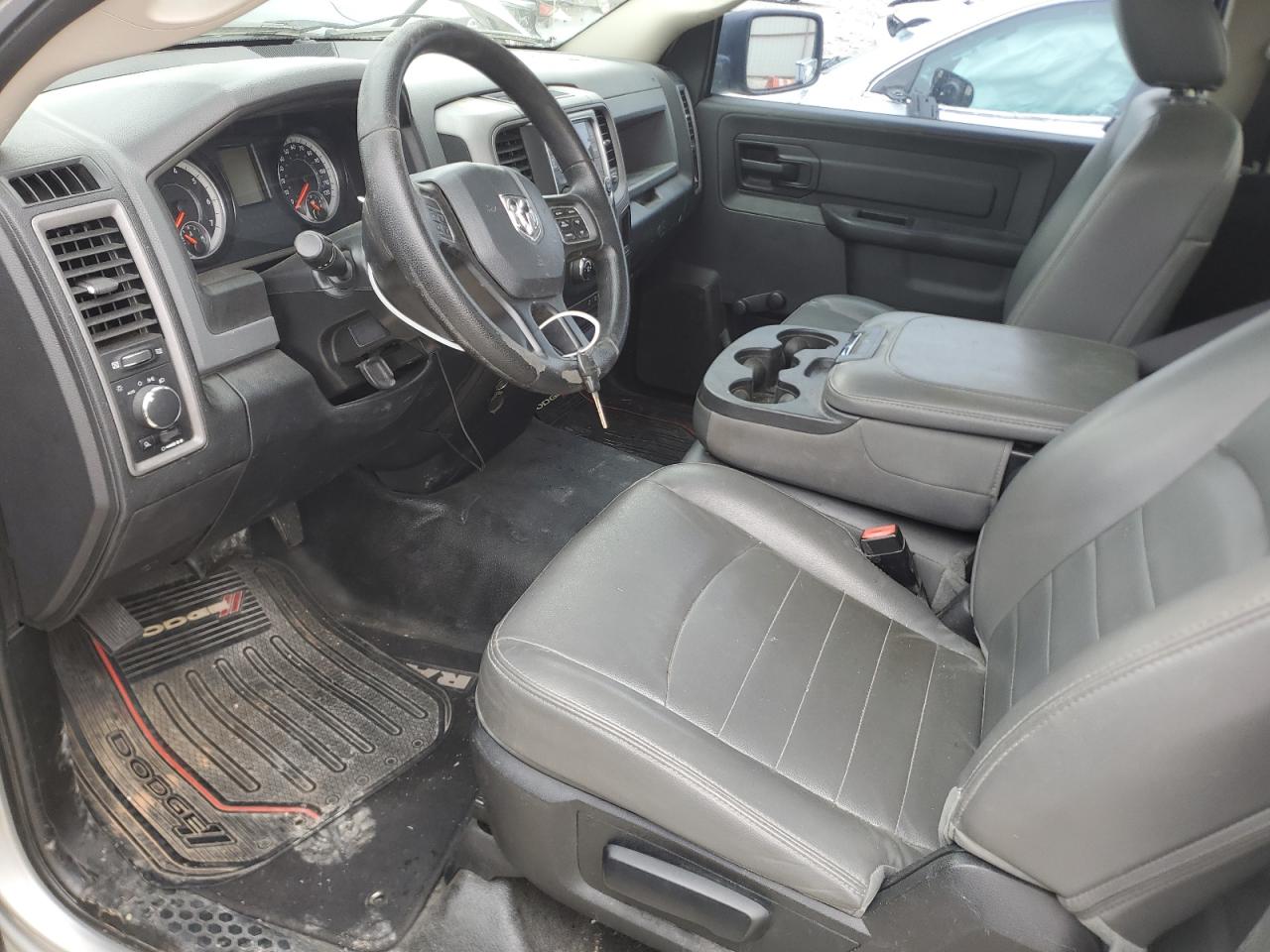 2016 RAM 1500 VIN 3C6JR6AG3GG331323 Copart auction photo, rear end / minor dent/scratches damage thumbnail 7