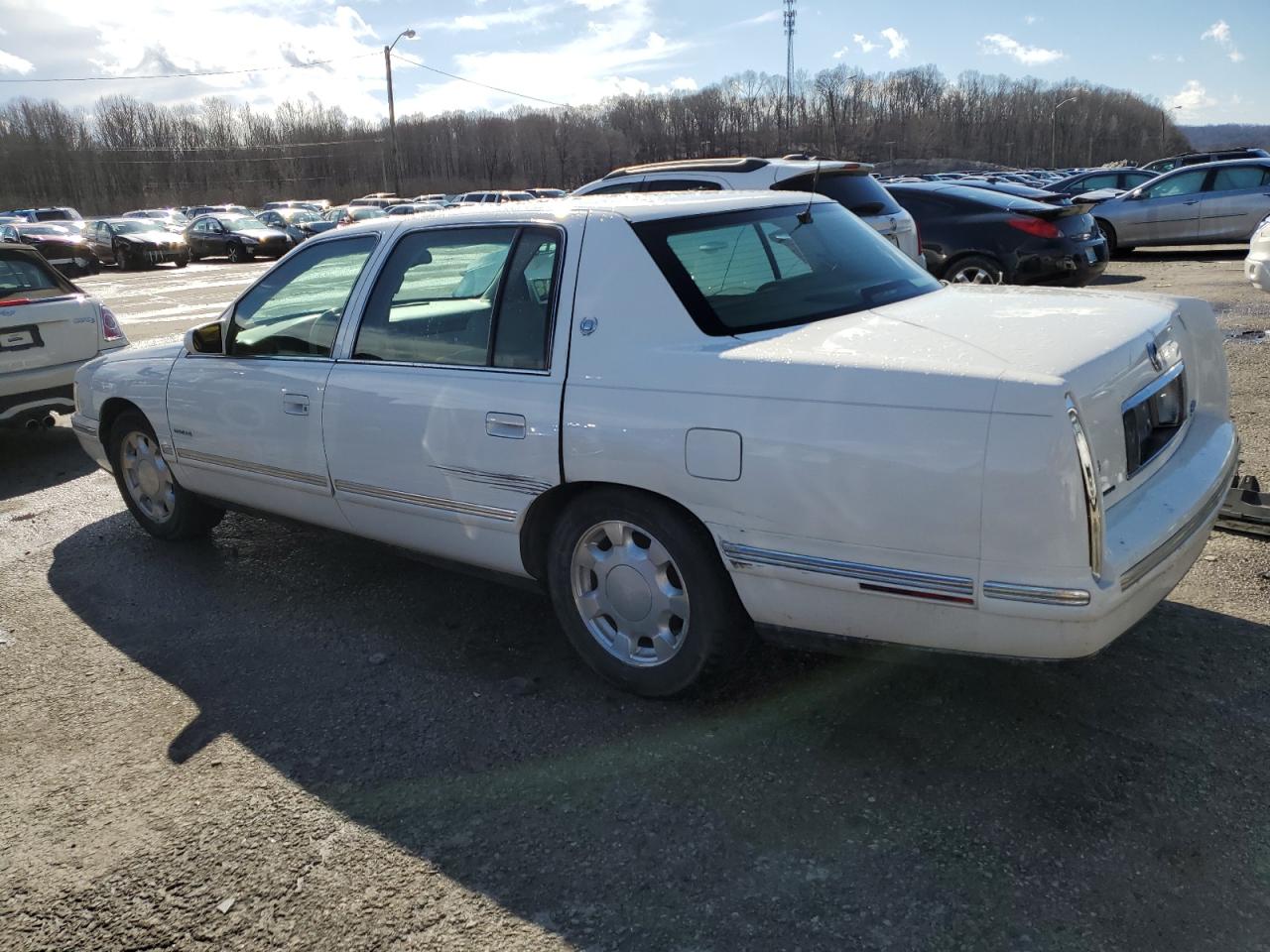 1998 Cadillac De Ville VIN 1G6KD54Y6WU702886 Copart auction photo, side damage thumbnail 2