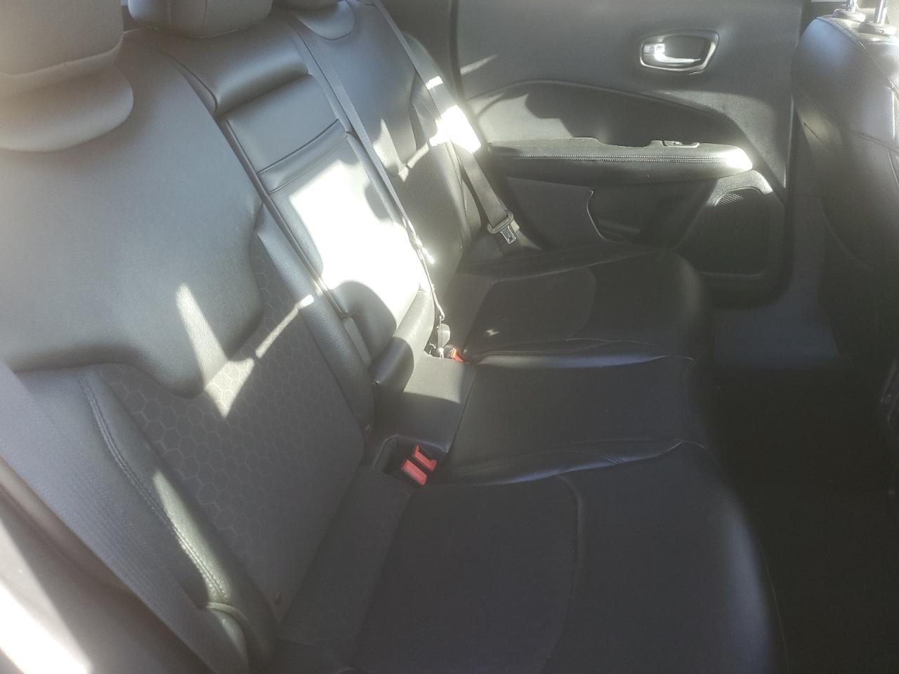 2018 Jeep Compass VIN 3C4NJCBB6JT304991 Copart auction photo, all over damage thumbnail 11