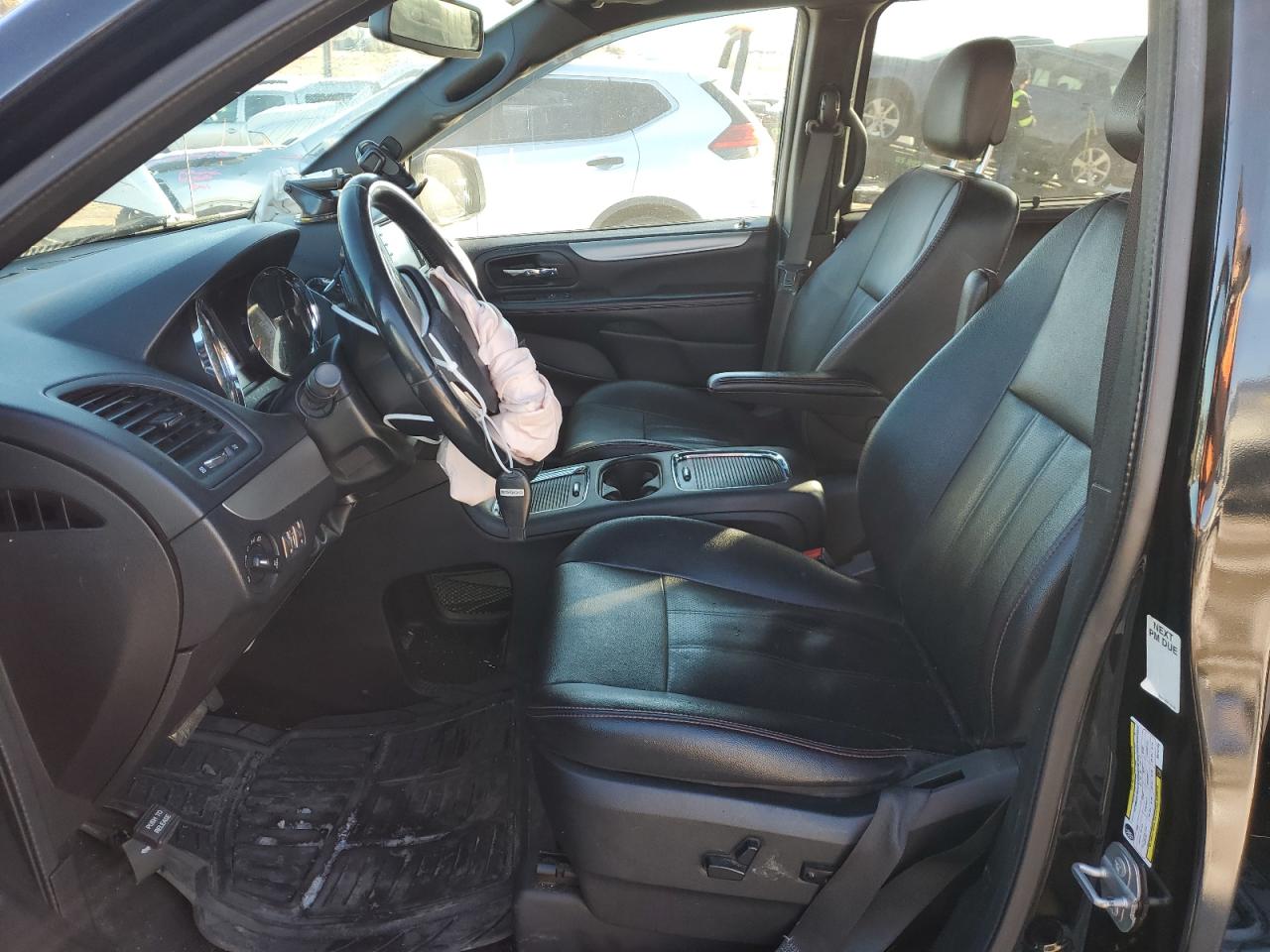 2019 Dodge Caravan VIN 2C4RDGEG7KR742768 Copart auction photo, front end damage thumbnail 7