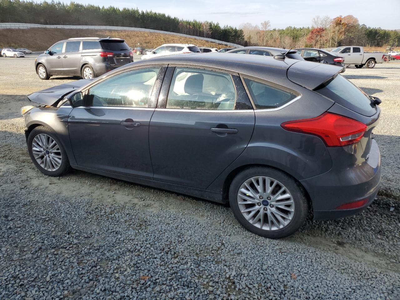 2016 Ford Focus VIN 1FADP3N26GL355343 Copart auction photo, front end damage thumbnail 2