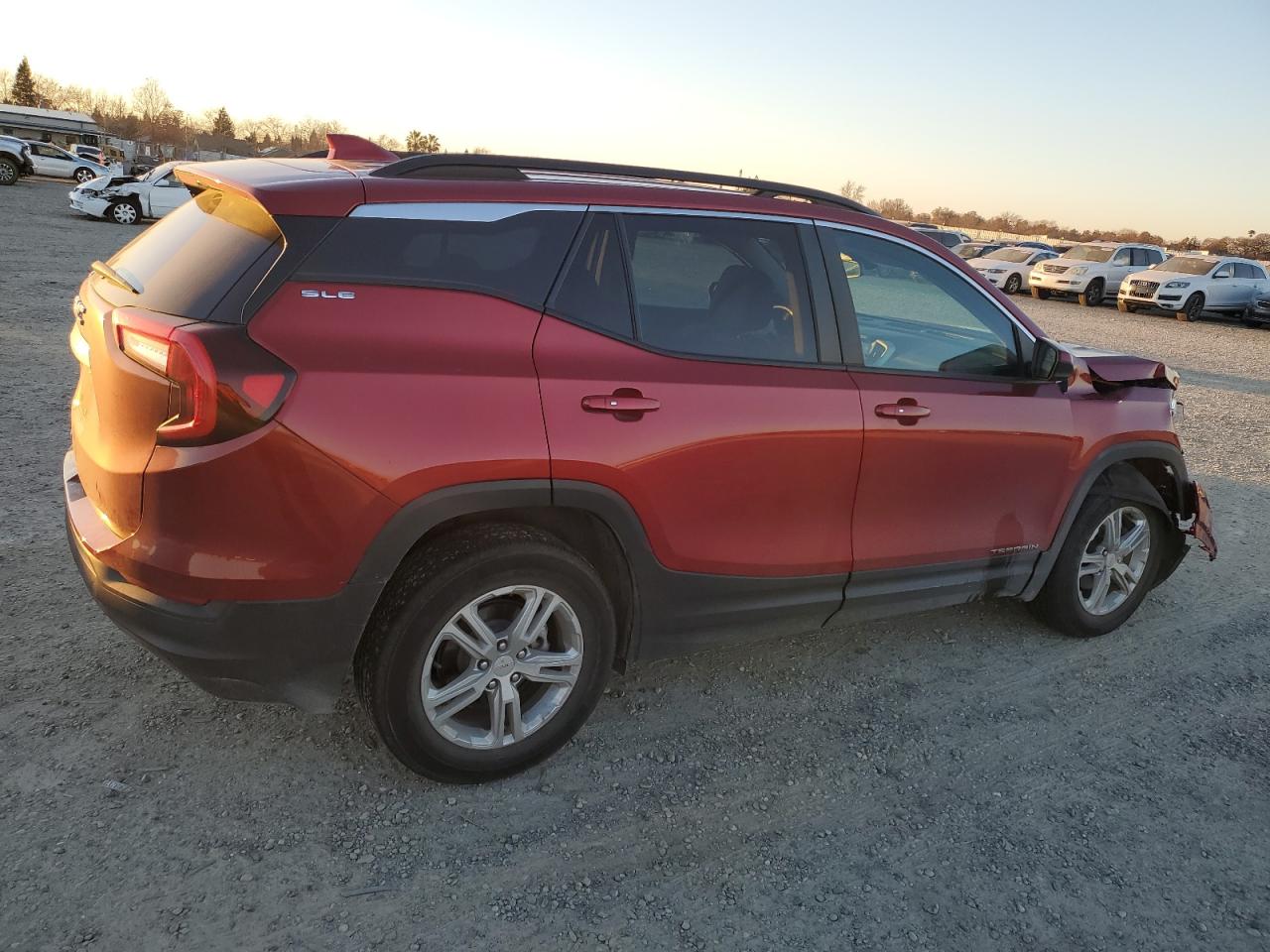 2022 GMC Terrain VIN 3GKALMEV2NL117570 Copart auction photo, front end damage thumbnail 3