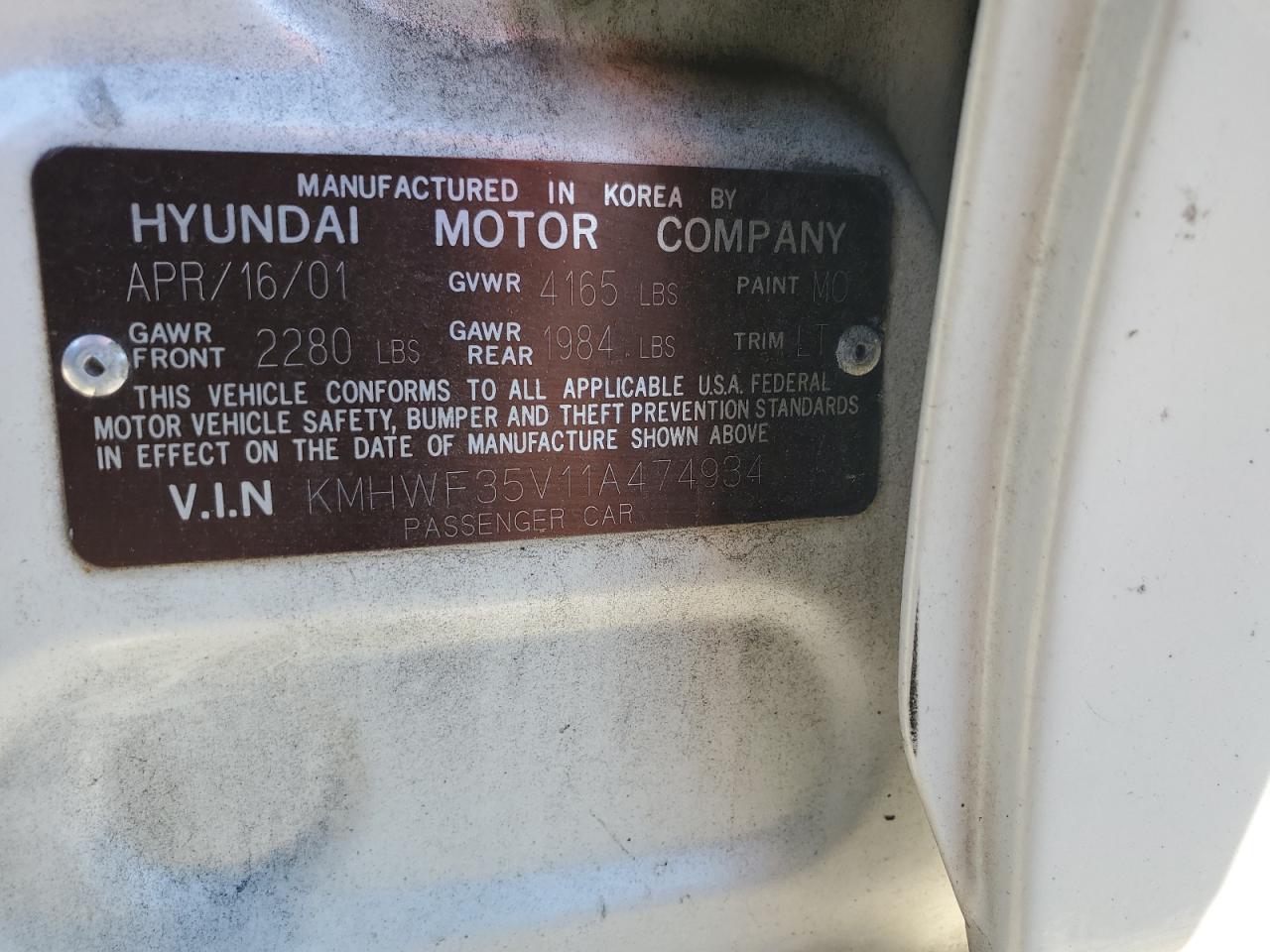 2001 Hyundai Sonata VIN KMHWF35V11A474934 Copart auction photo, front end / minor dent/scratches damage thumbnail 13