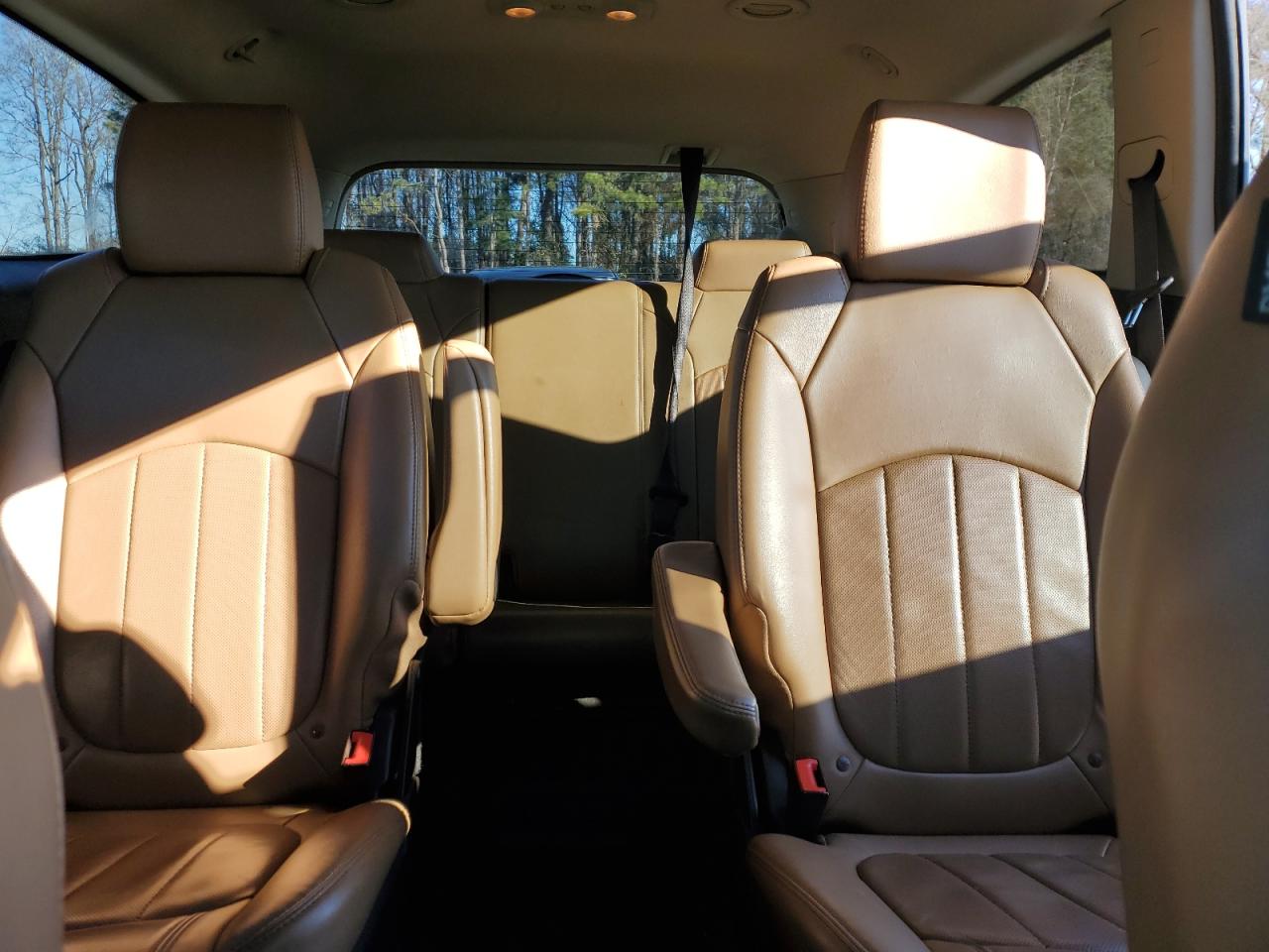 2016 Buick Enclave VIN 5GAKVBKD4GJ242818 Copart auction photo, front end damage thumbnail 10