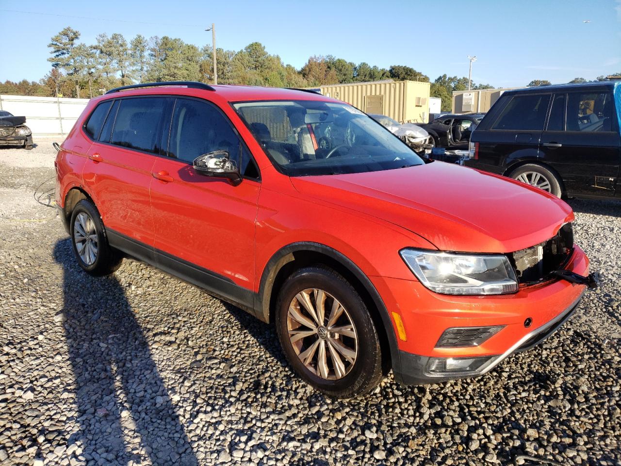 2018 Volkswagen Tiguan VIN 3VV1B7AX7JM029207 Copart auction photo, front end damage thumbnail 4